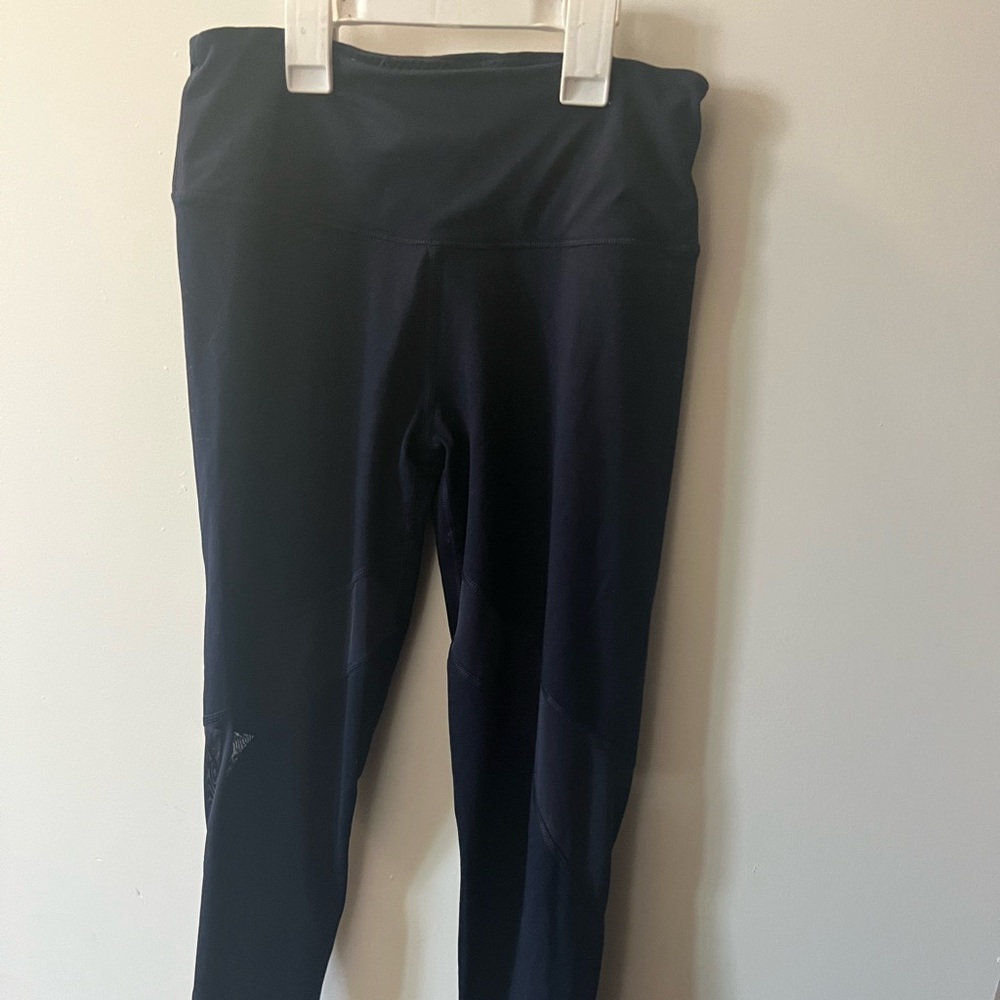 Victoria Sport Knockout activewear size: M